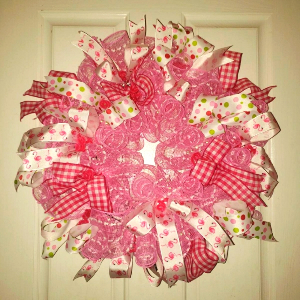 Pretty in Pink Flamingo Wreath - Picture 1 of 4